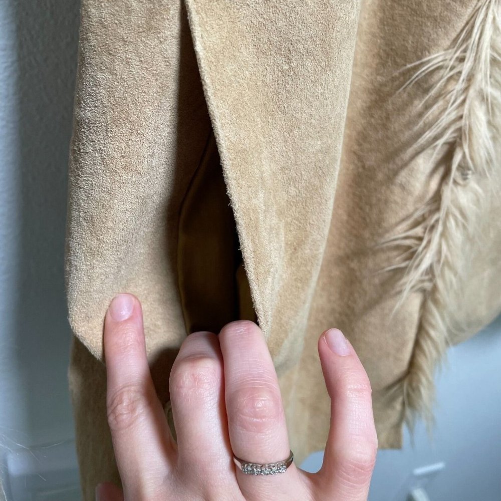 Vintage Wilson's Suede Leather Tan Faux Fur Trim Boho Y2K Coat Jacket Large JLO - Picture 6 of 12